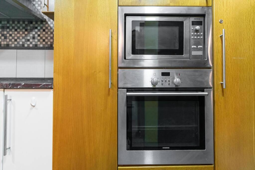 Ultimate 3 Beds Sea And Jbr High Floor Daire *