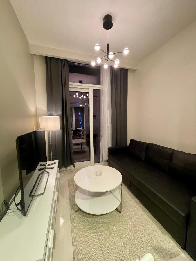Wonderful Reva Downtown Hotel