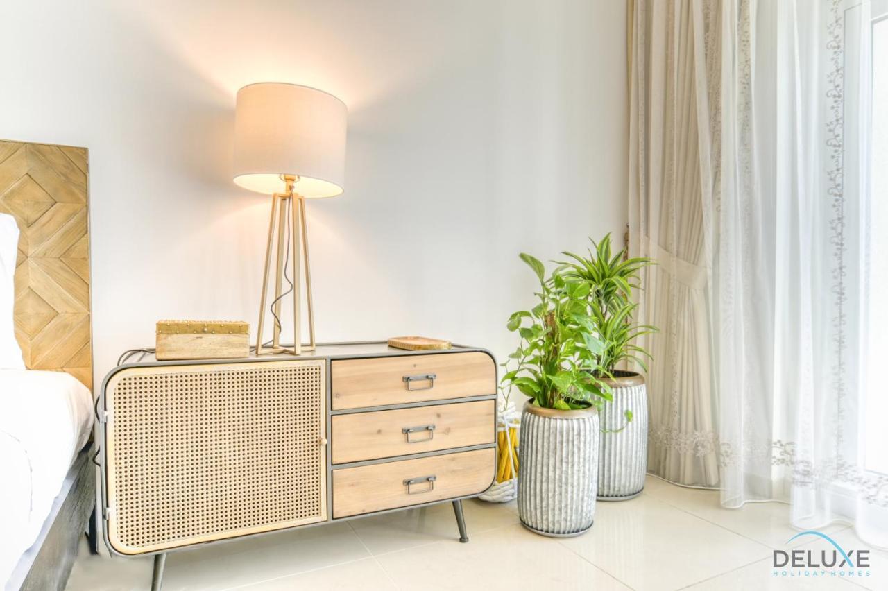 Distinguished 4br With 2 Assistant's At Marinascape Marina By Deluxe Dubai