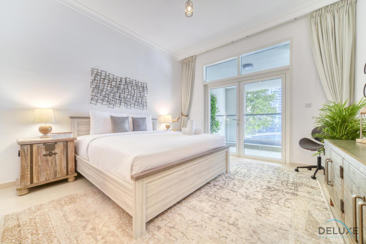 Distinguished 4br With 2 Assistant's At Marinascape Marina By Deluxe Villa Dubai
