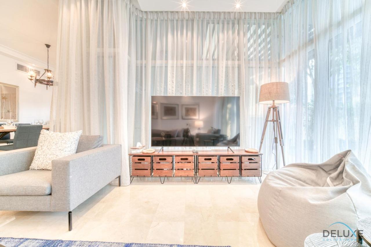 Distinguished 4br With 2 Assistant's At Marinascape Marina By Deluxe Villa Dubai