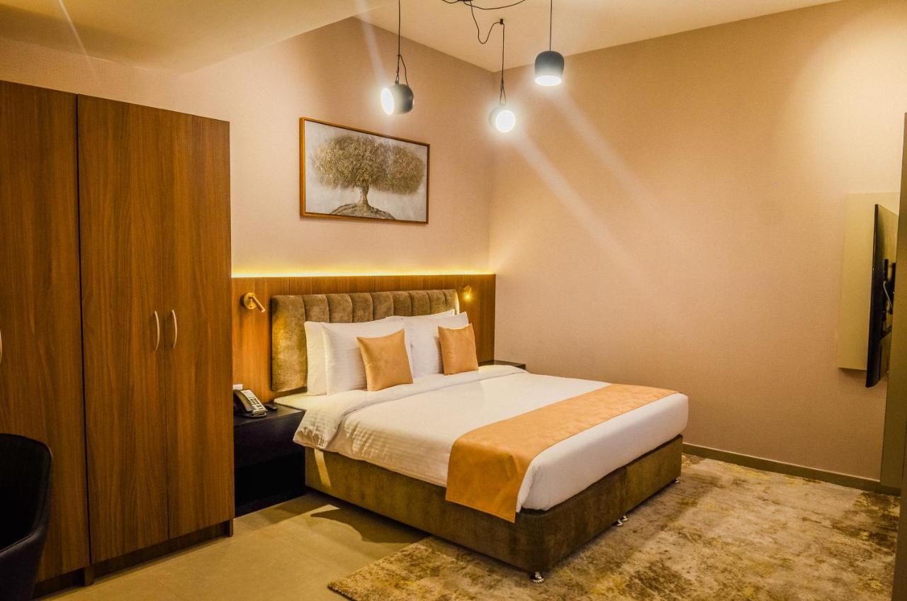 Vogo Grand Formerly Western Academic Otel Dubai
