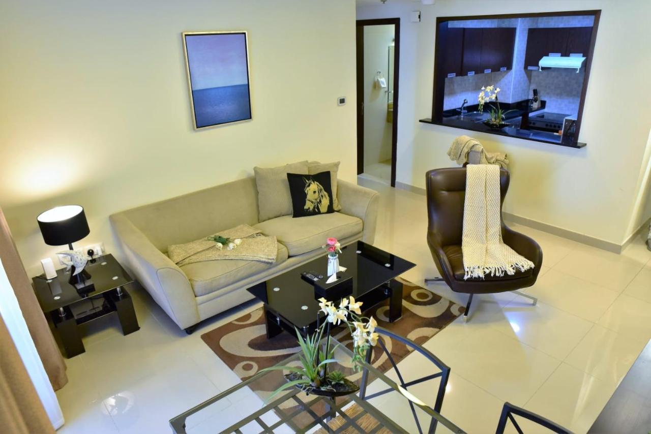 Al Ashrafia Holiday Homes- The Medalist Sport Apartment Dubai