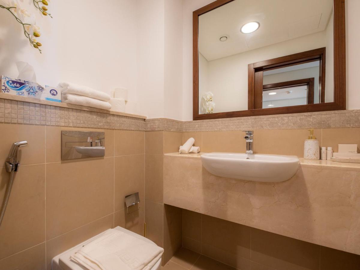 Apartment First Class 3br With Full Burj Khalifa And Fountain View