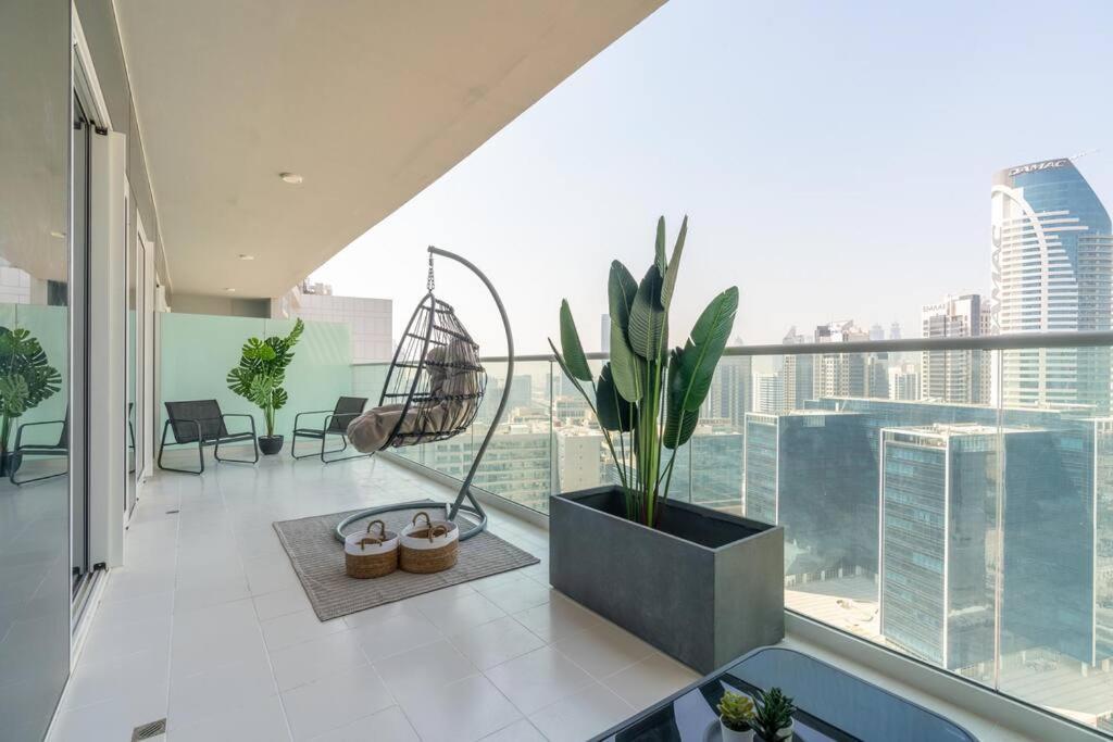 Daire 2bdr - Burj Khalifa View - Pool, Sauna & Hamam *