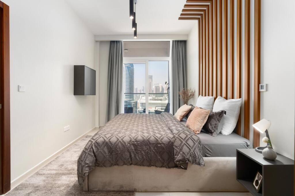 2bdr - Burj Khalifa View - Pool, Sauna & Hamam *