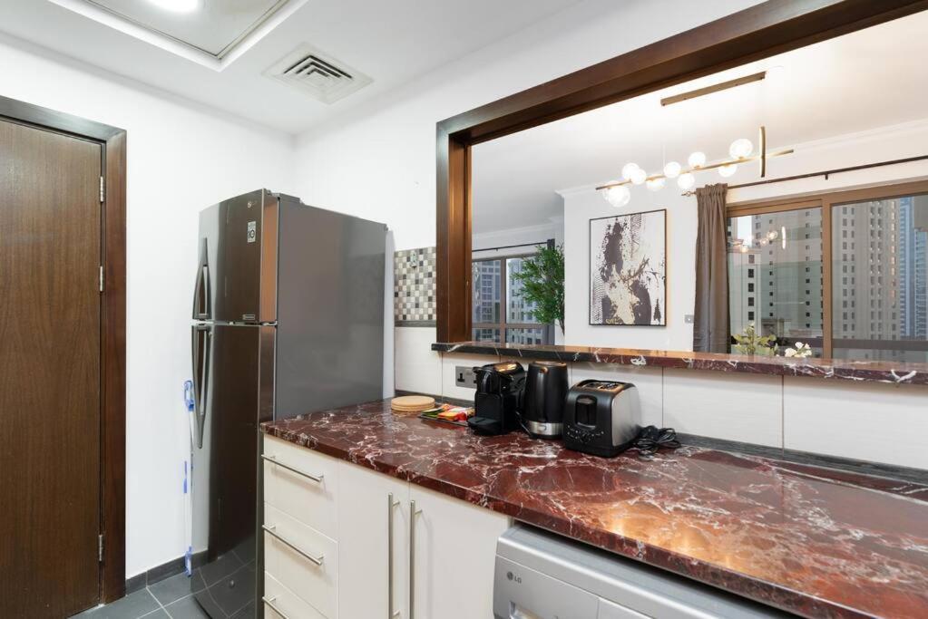 Ultimate 3 Beds Sea And Jbr High Floor Daire