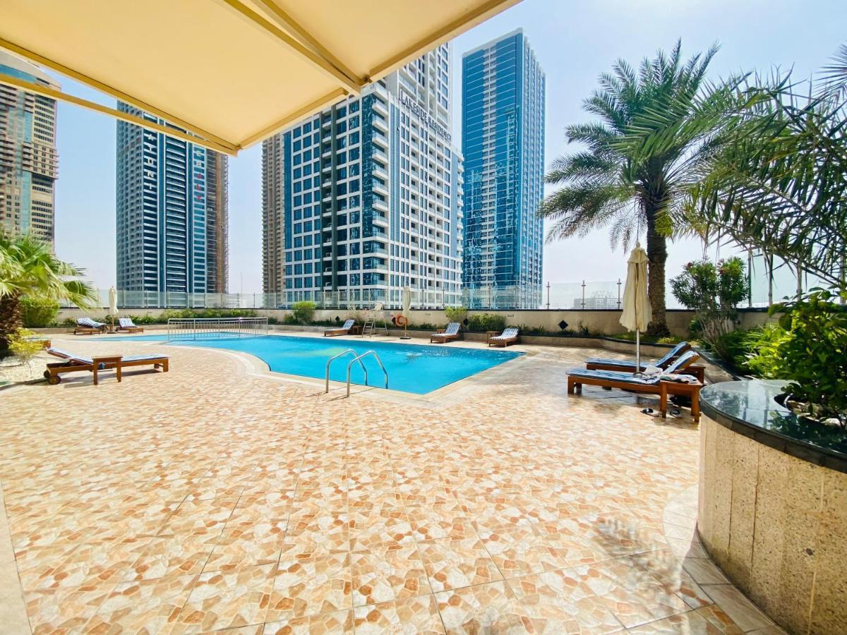 Lv38 - Elegant 2bhk In View Tower Apartment Dubai