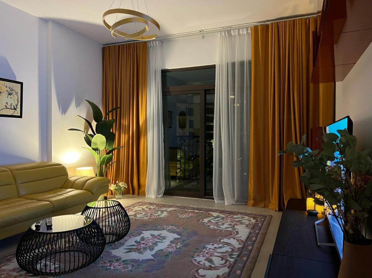 Apartment Ultimate / 2 Beds / Brand-new Madinat Jumeirah Luxury / Swimming Pool View *