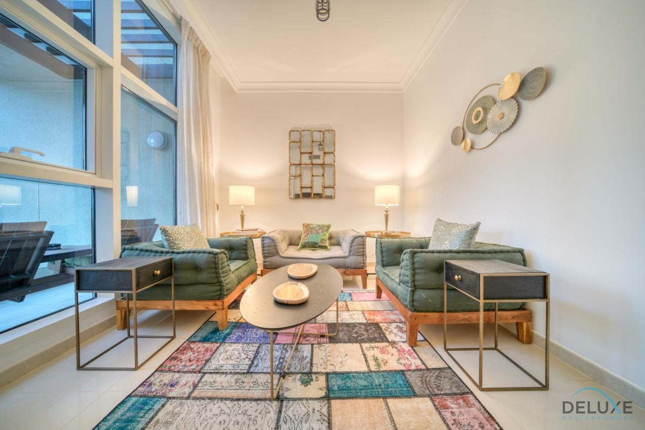Villa Distinguished 4br With 2 Assistant's At Marinascape Marina By Deluxe *