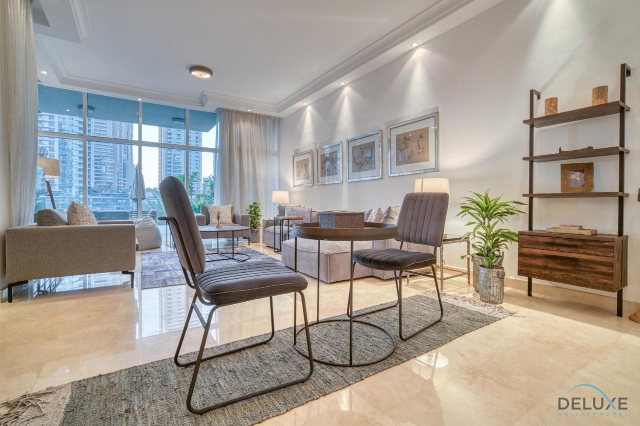 Distinguished 4br With 2 Assistant's At Marinascape Marina By Deluxe Villa Dubai