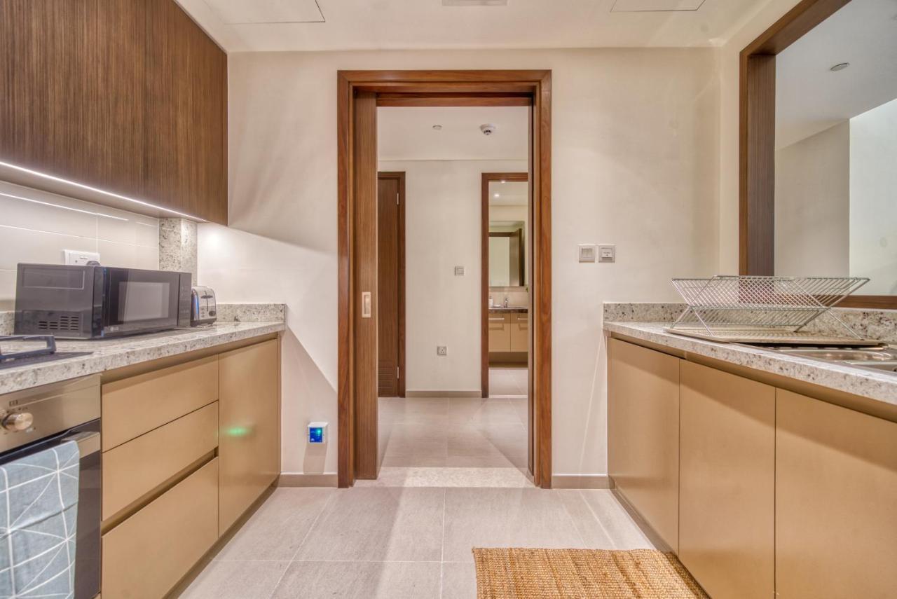 Incredible Views From Classy With Terrace Daire
