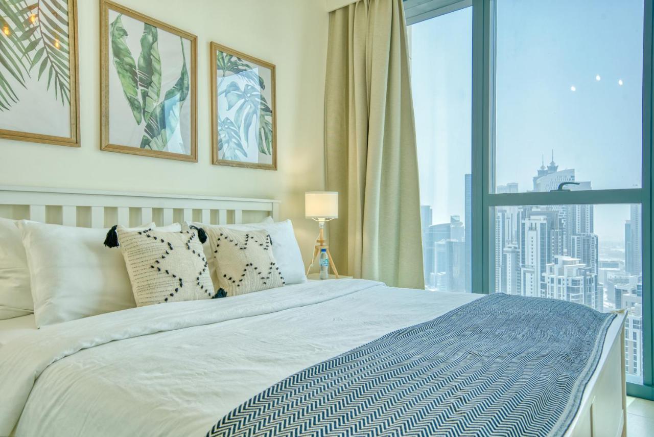 Boho-chic Cosy 1br, Minutes To Burj Khalifa Apartment Dubai