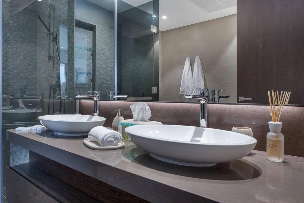 Luxury 38th Floor Marinaexpo Offer *