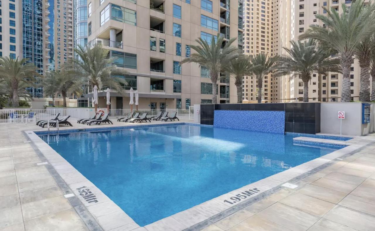 Trendy Bright With Marina, Pool And Ain Views