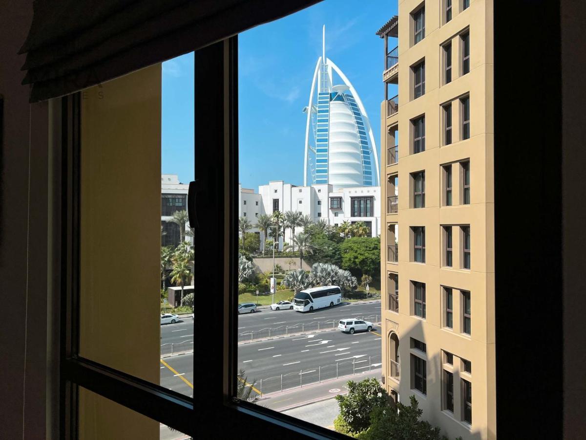 Apartment Mira Holiday Homes - Luxury 2 Bedroom With Burj Al Arab View In Mjl *