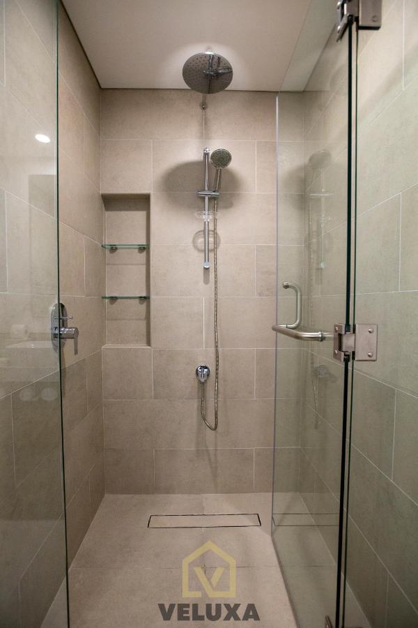 Daire Veluxa - Luxury And Bright 1 Bedroom Apartment, Burj View!
