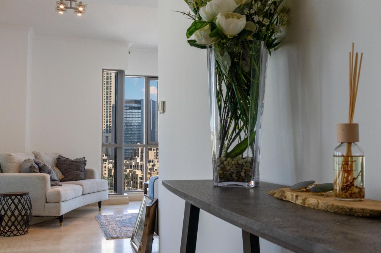 Gorgeous 3-bed With Burj Khalifa & Dancing Fountain Views Daire