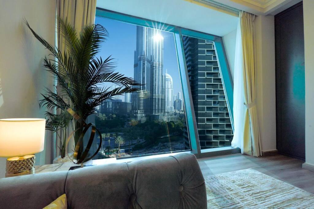 Magnificent Stunning 2 Bedroom With Burj Khalifa View * Dubai