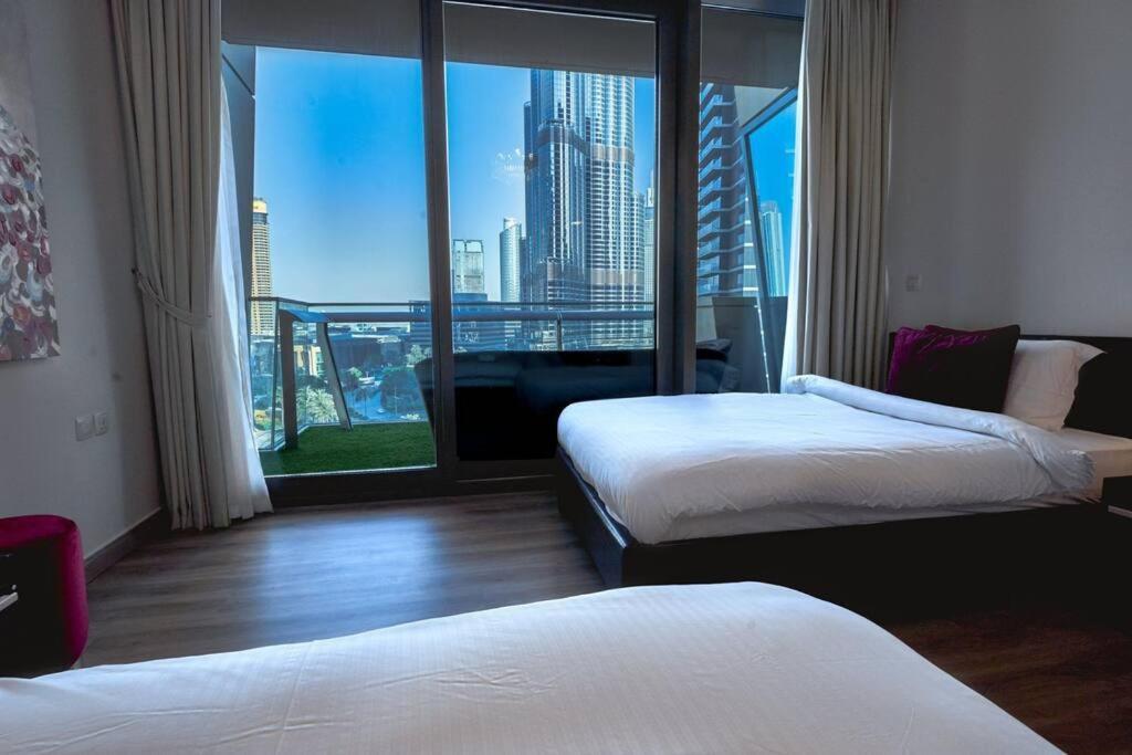 Apartment Magnificent Stunning 2 Bedroom With Burj Khalifa View *