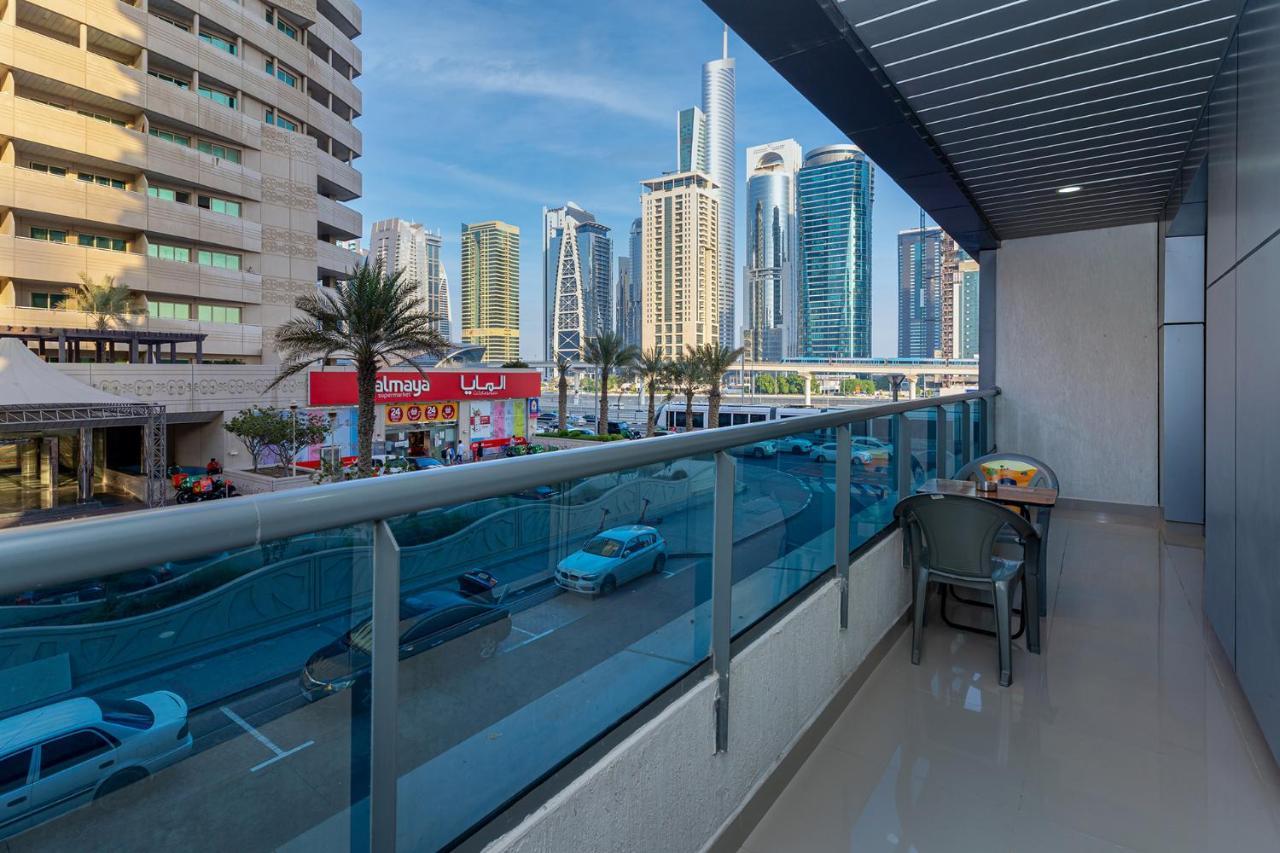 Apartamento Cozy 1br In Marina/near By Beach/metro Tram Dubai