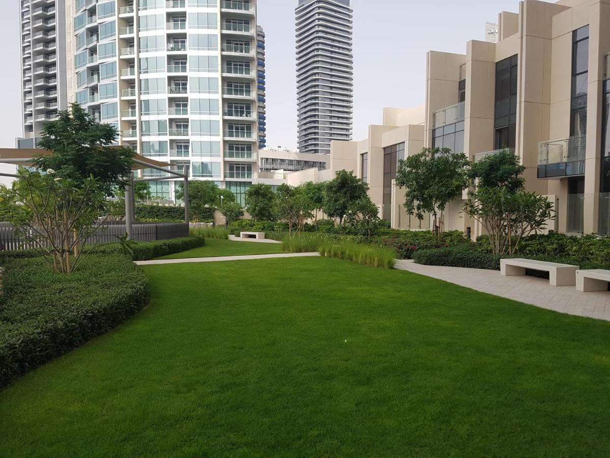 Boulevard Point 2br Luxury, Full View Of Burj, Connected To Mall Dubai