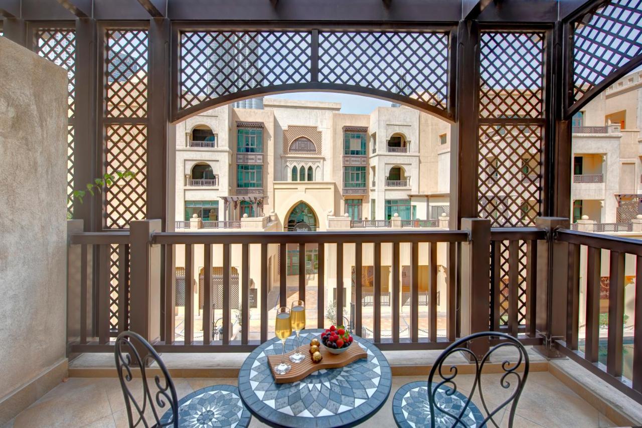 Durrani Homes - Souk Al Bahar Living Besides Burj Khalifa & Fountain Dubai