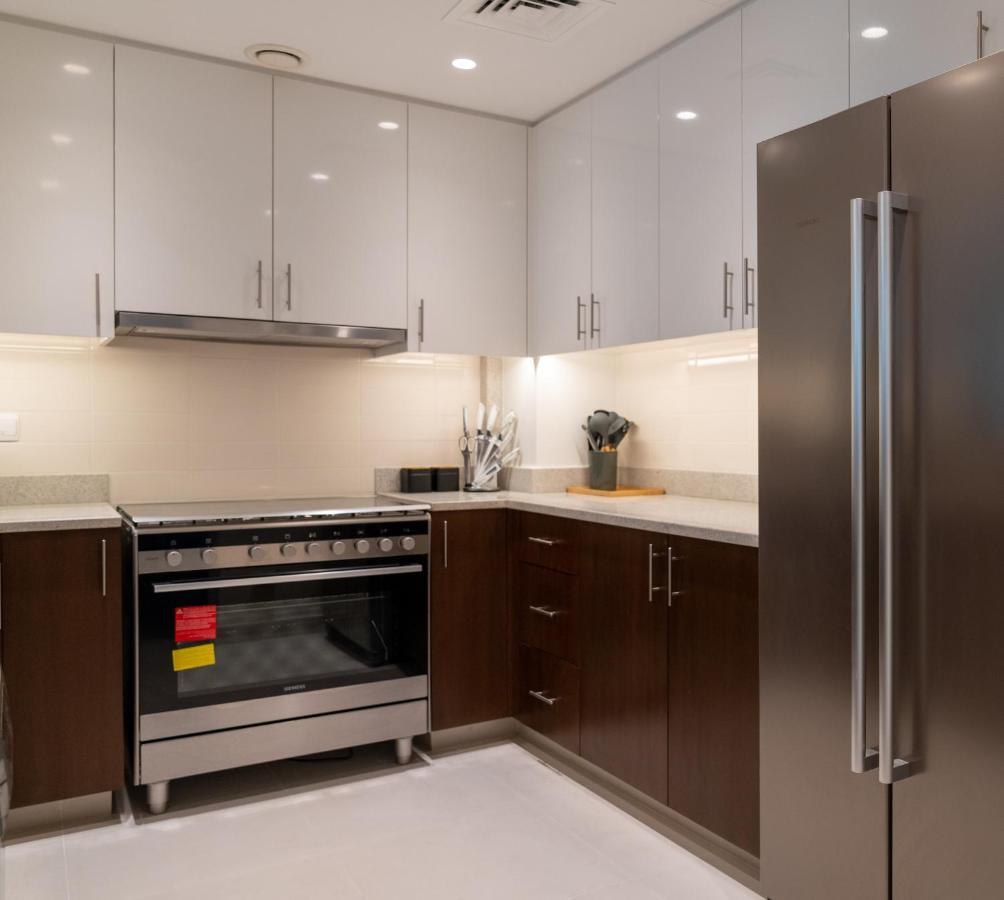 Apartment Higuests - Elegant With Terrace Minutes From Burj Khalifa Dubai