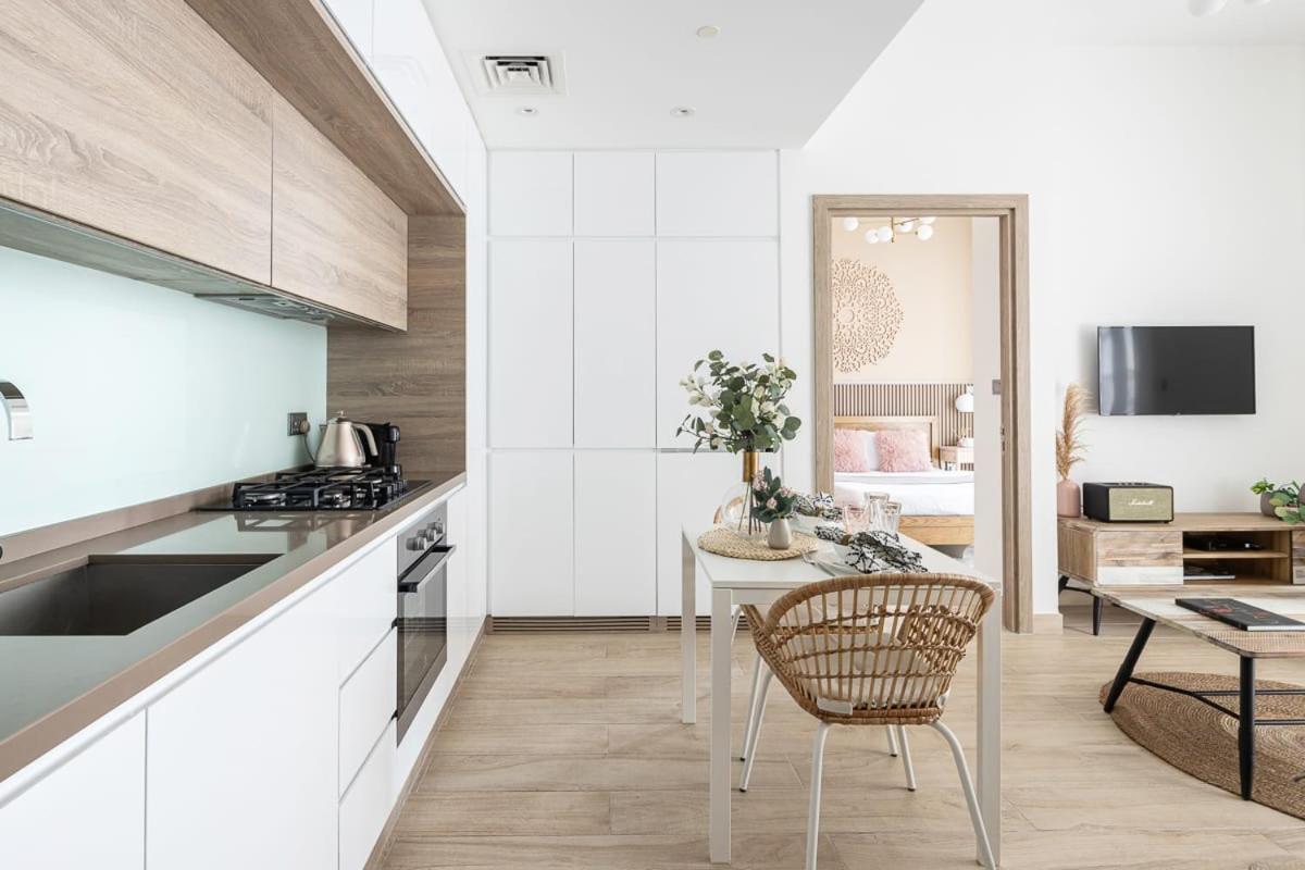 Apartment Frank Porter - Studio One Dubai