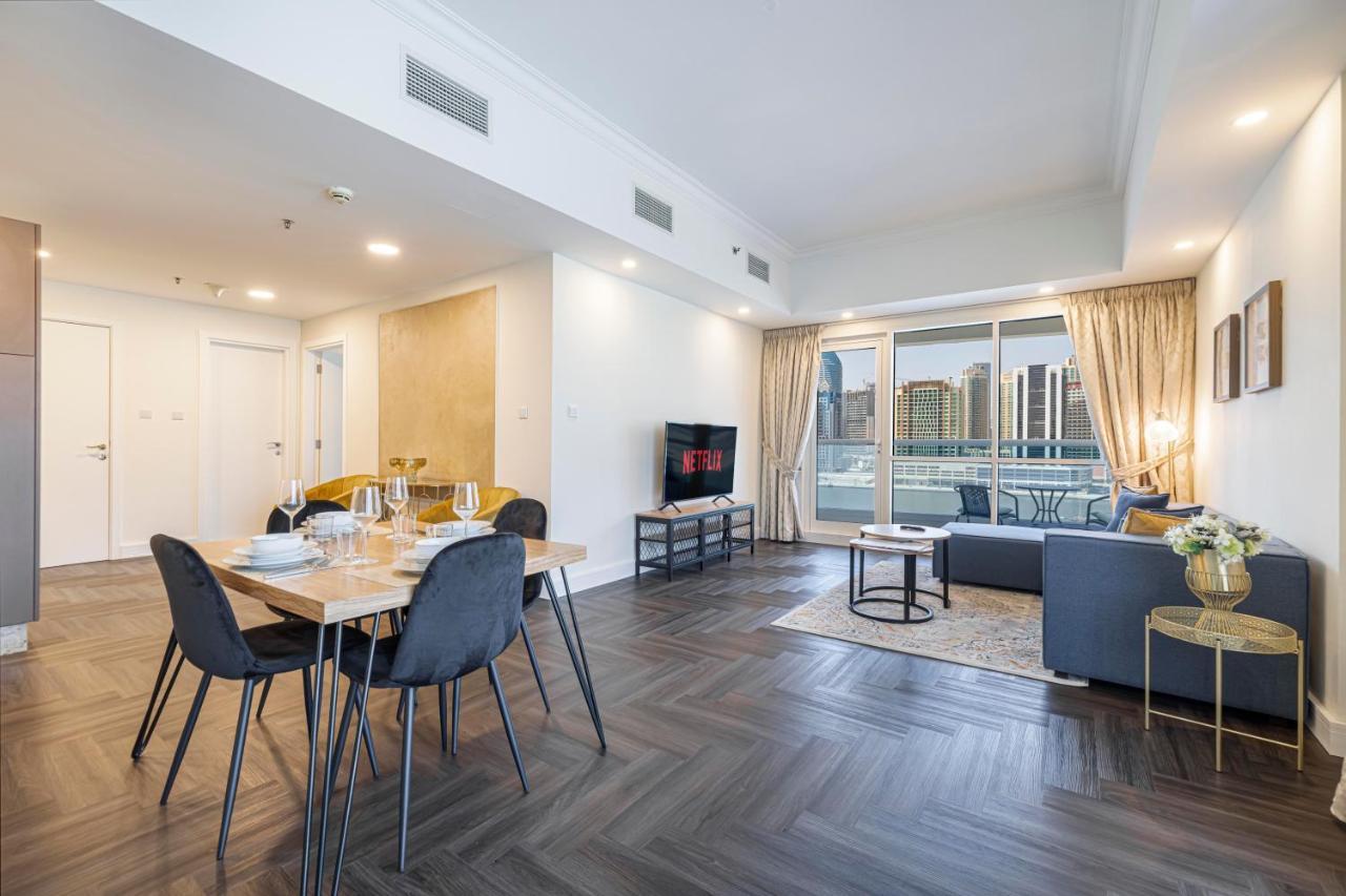 Daire Daniels 1br Business Bay Partial Burj Khalifa View
