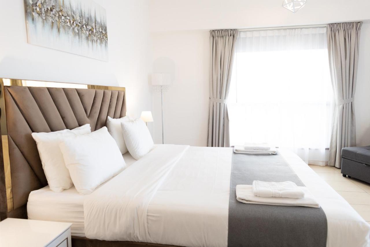 Happy Season - Jbr Apartments, Beach Front, Top Furnished * Dubai