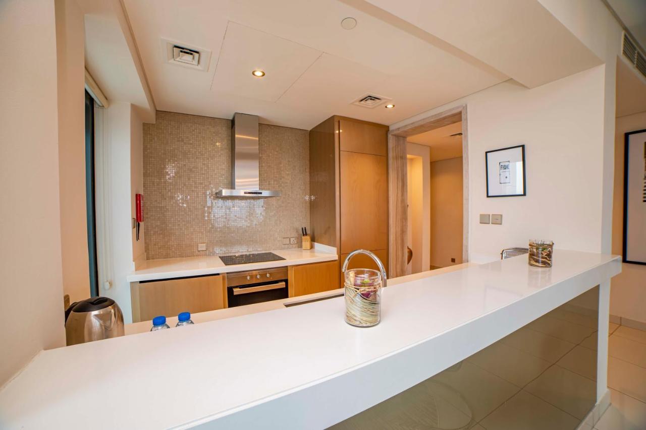 Apartment Luxury 2br In Paramount Towers Business Bay