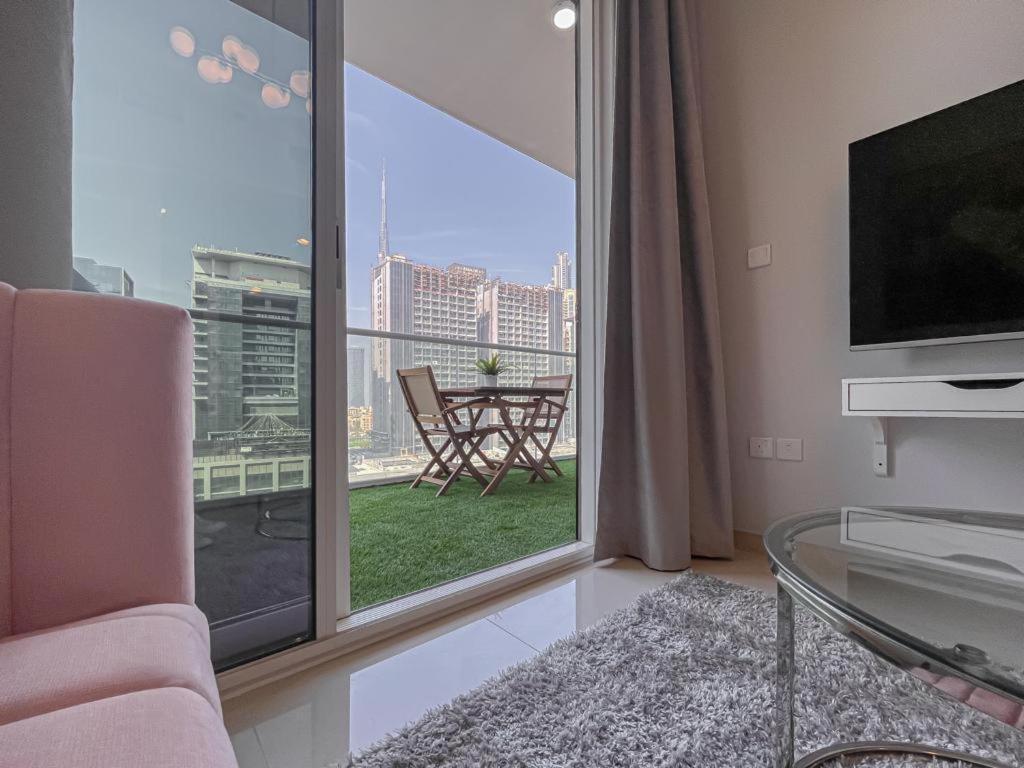Brand New 1 Bdr In Business Bay With Burj-khalifa View Apartment Dubai