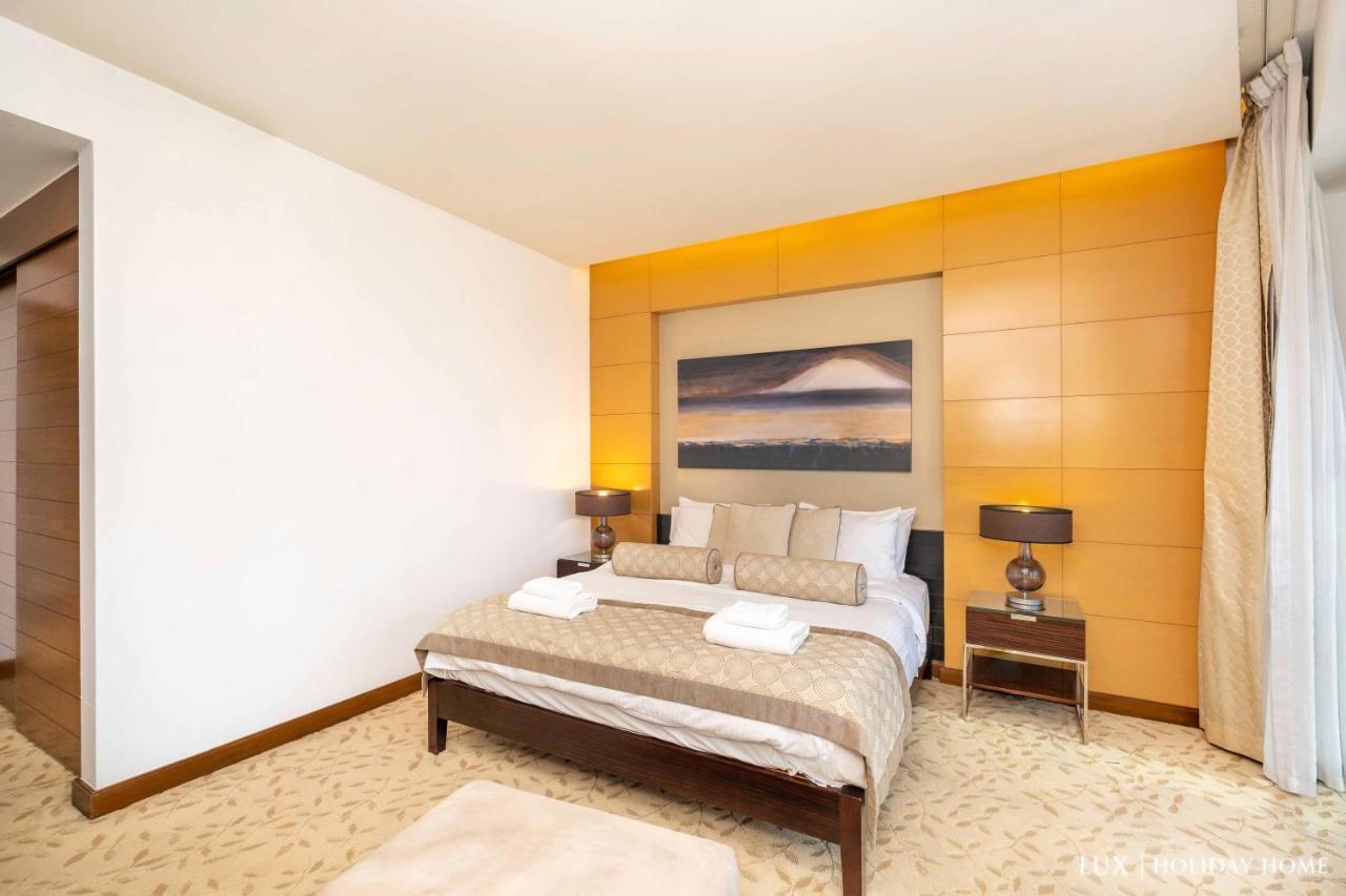 Lux The Emaar Fashion Avenue Apartamento Dubai