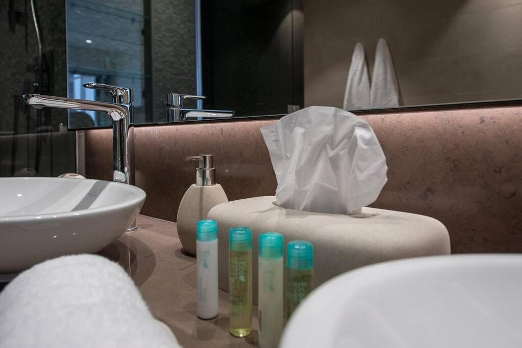 Luxury 38th Floor Marinaexpo Offer