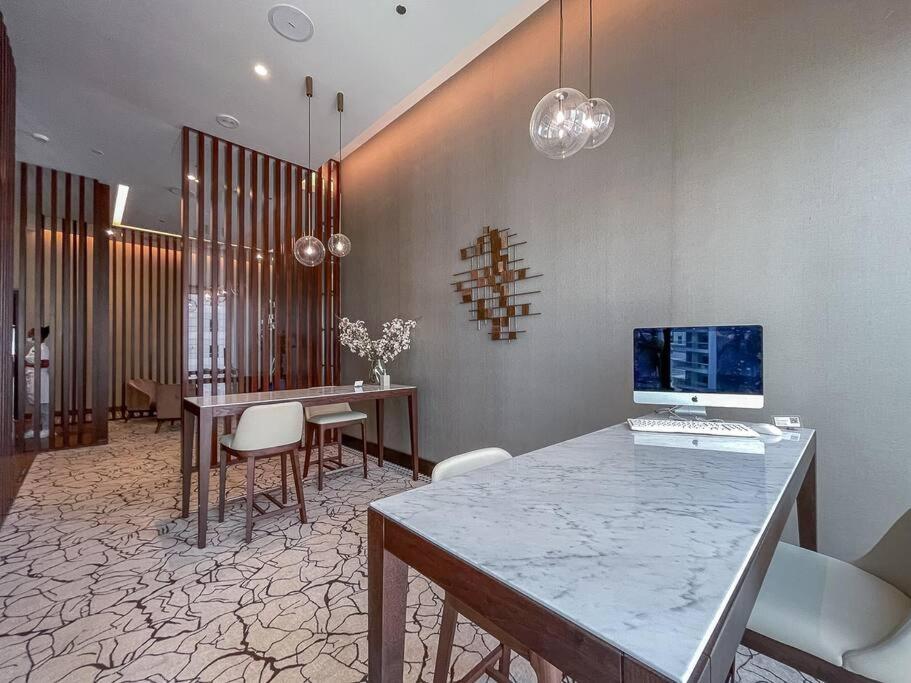 Apartment Luxury 38th Floor Marinaexpo Offer *