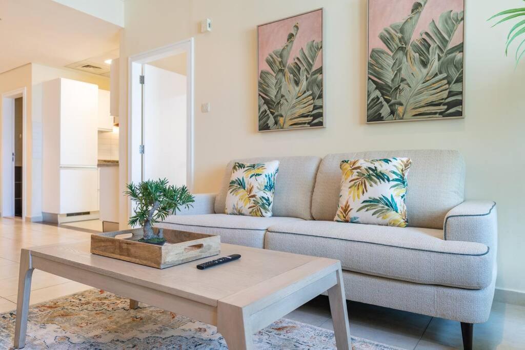 Charming In Marina Apartment Dubai