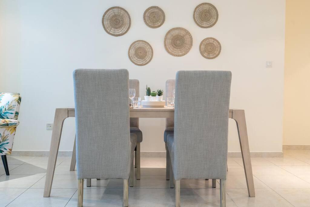 Charming In Marina Apartment Dubai