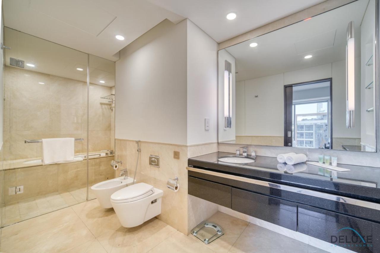 Pristine 1br In The Address Residences Marina By Deluxe Homes Dubai