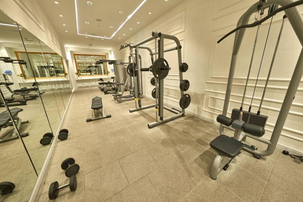 Apartment Magnificent Luxury 3br With Amazing Burj & Fountain View *