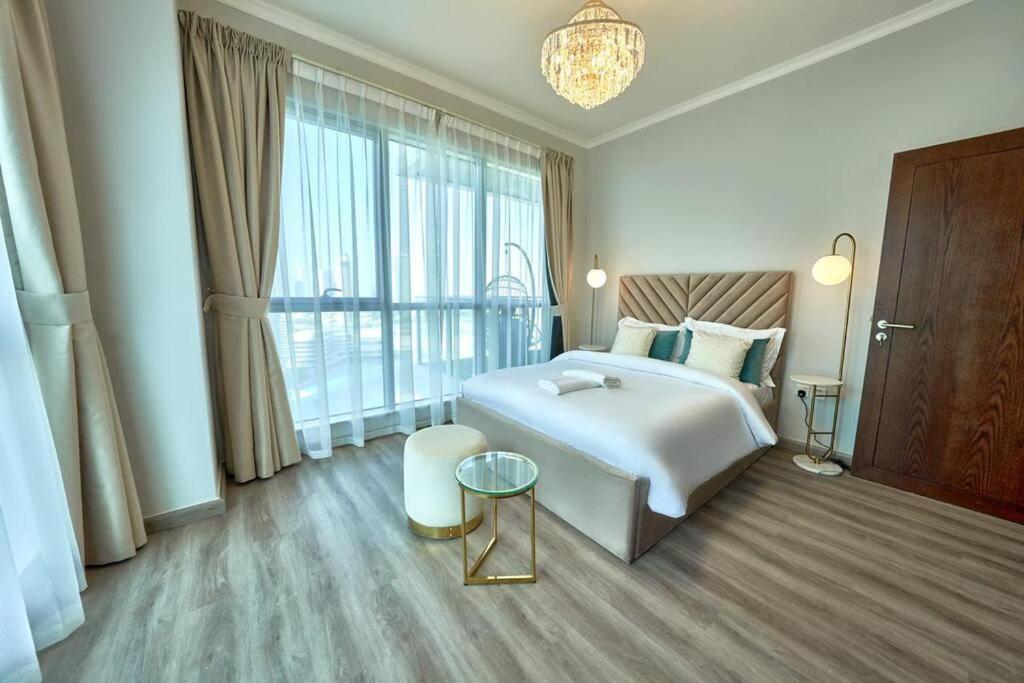 Magnificent Luxury 3br With Amazing Burj & Fountain View Apartment Dubai