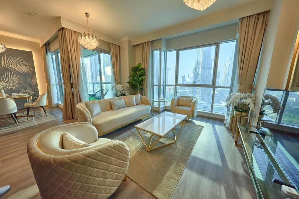 Apartment Magnificent Luxury 3br With Amazing Burj & Fountain View