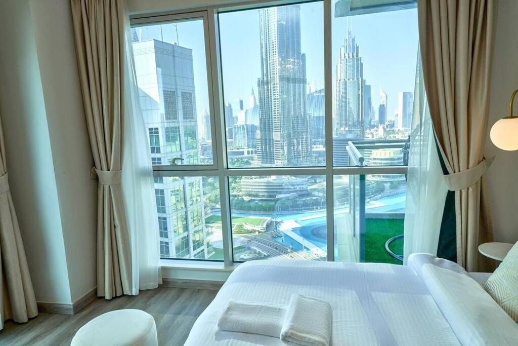 Magnificent Luxury 3br With Amazing Burj & Fountain View