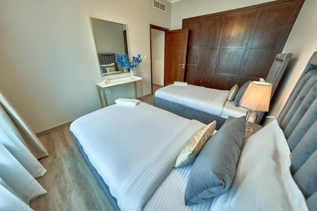 Apartment Magnificent Luxury 3br With Amazing Burj & Fountain View *