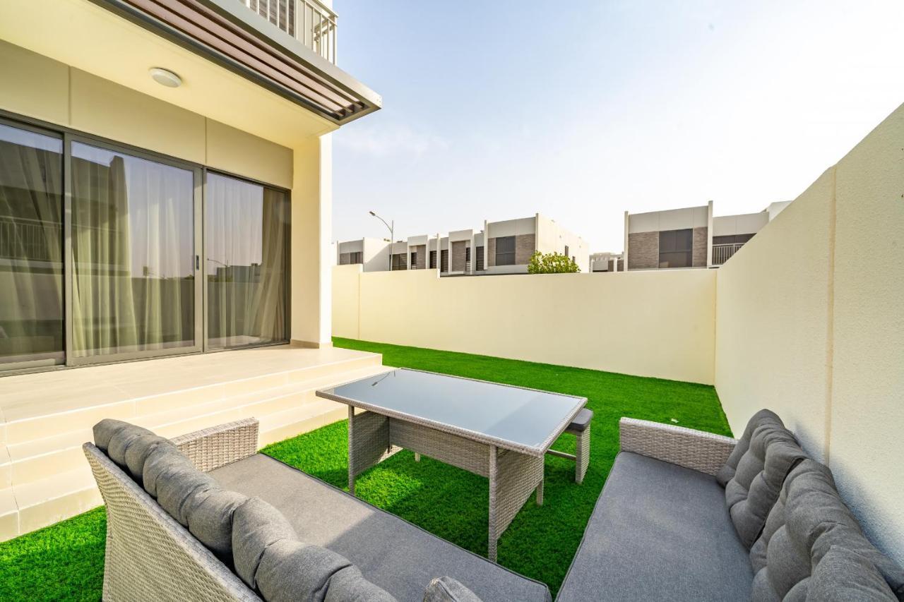 Villa Primestay - Damac Hills 2 Aster Dubai