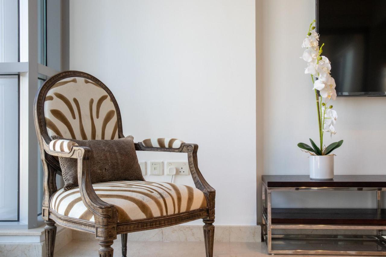 Gorgeous 3-bed With Burj Khalifa & Dancing Fountain Views