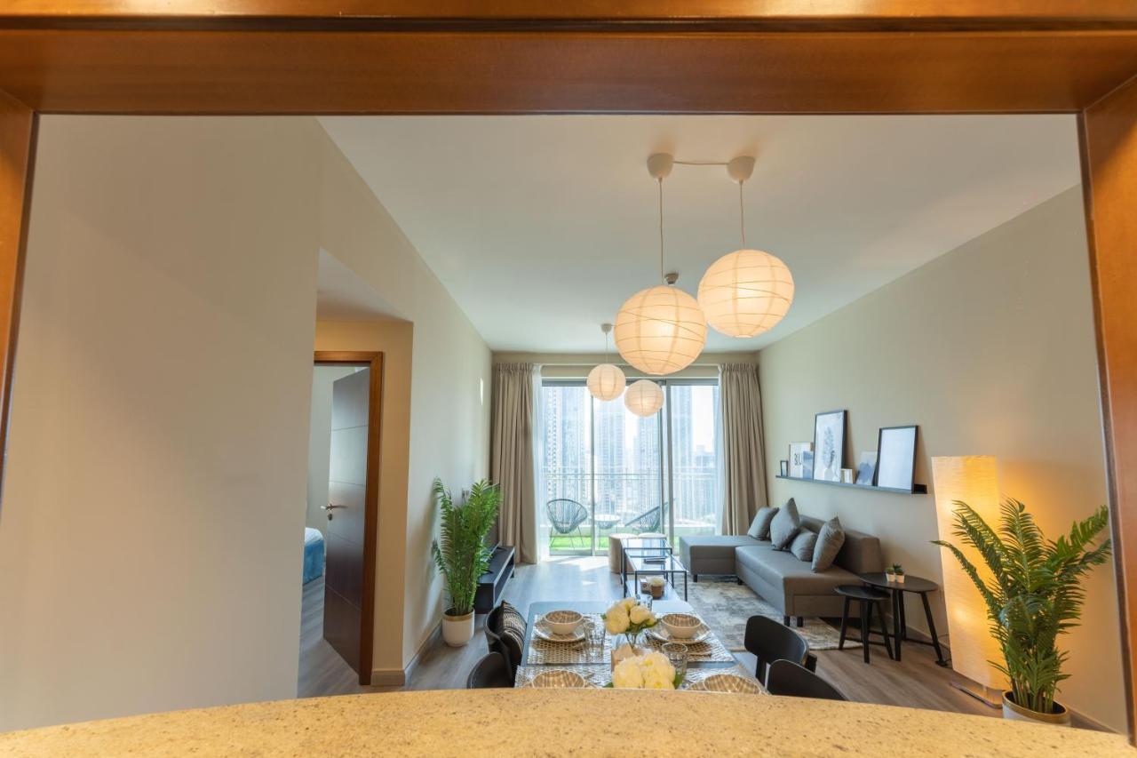 First Class 1br With Fountain View Apartment *