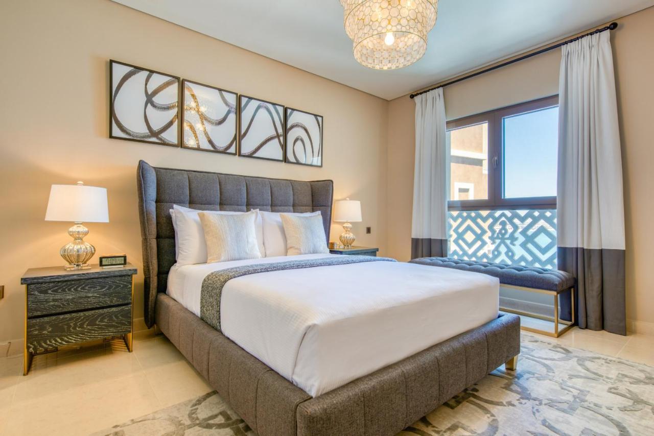 Balqis Residences, Palm Jumeirah - Mint * Dubai
