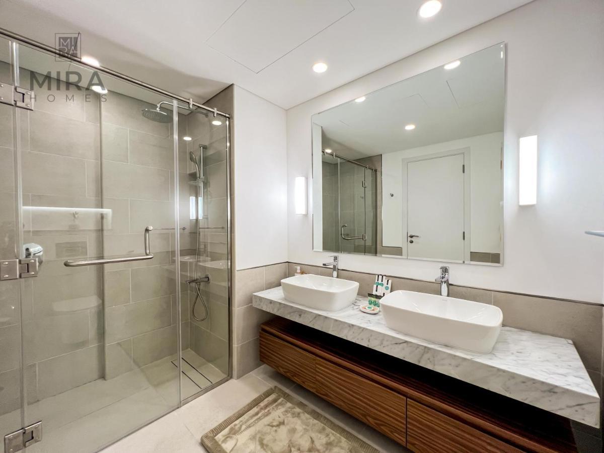 Apartment Mira Holiday Homes - Luxury 2 Bedroom With Burj Al Arab View In Mjl Dubai