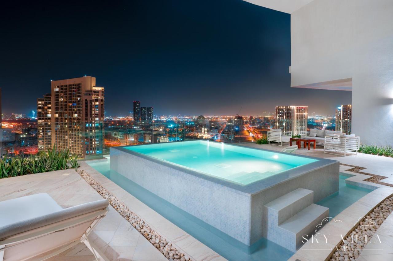 Daire Five Jumeirah Village - Luxury Sky Private Pool *